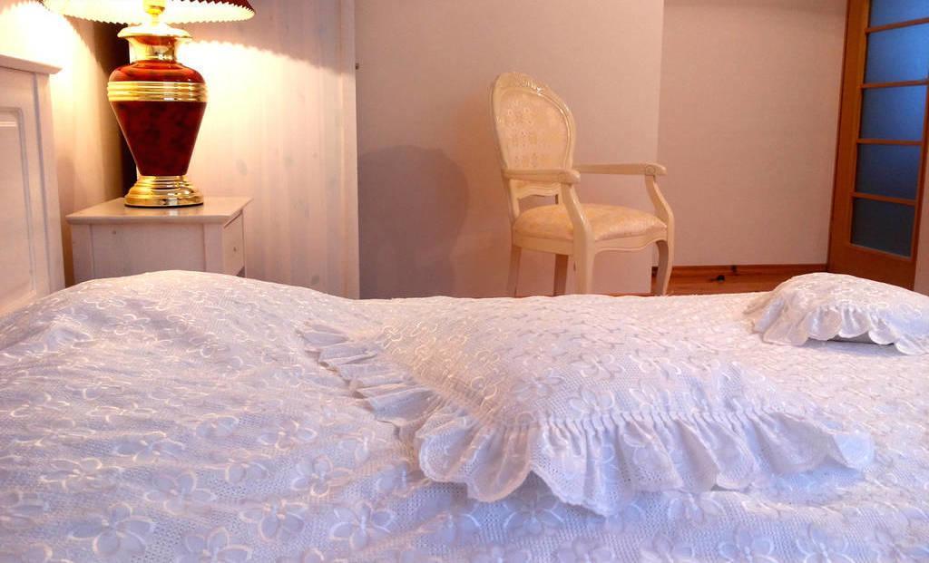 Irena Family House Hotel Vilnius Room photo